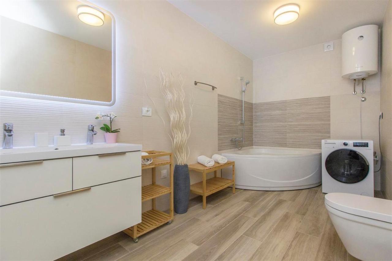 Villa Top Of Murter, Three Bedroom Apartment Екстериор снимка