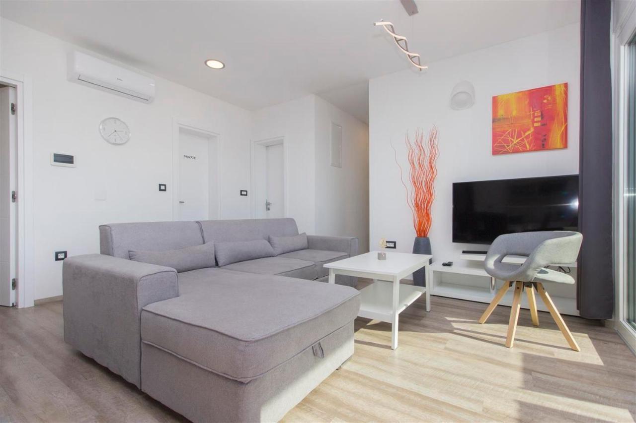 Villa Top Of Murter, Three Bedroom Apartment Екстериор снимка